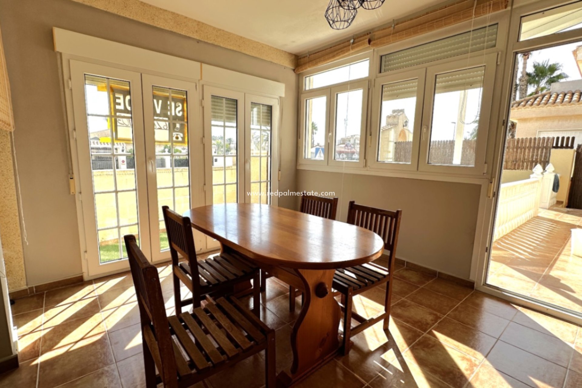 Videresalg - Bungalow -
Orihuela Costa - Inland