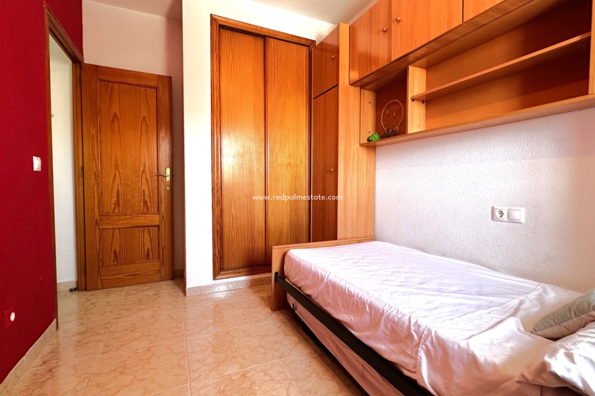 Videresalg - Bungalow -
Orihuela Costa - Inland