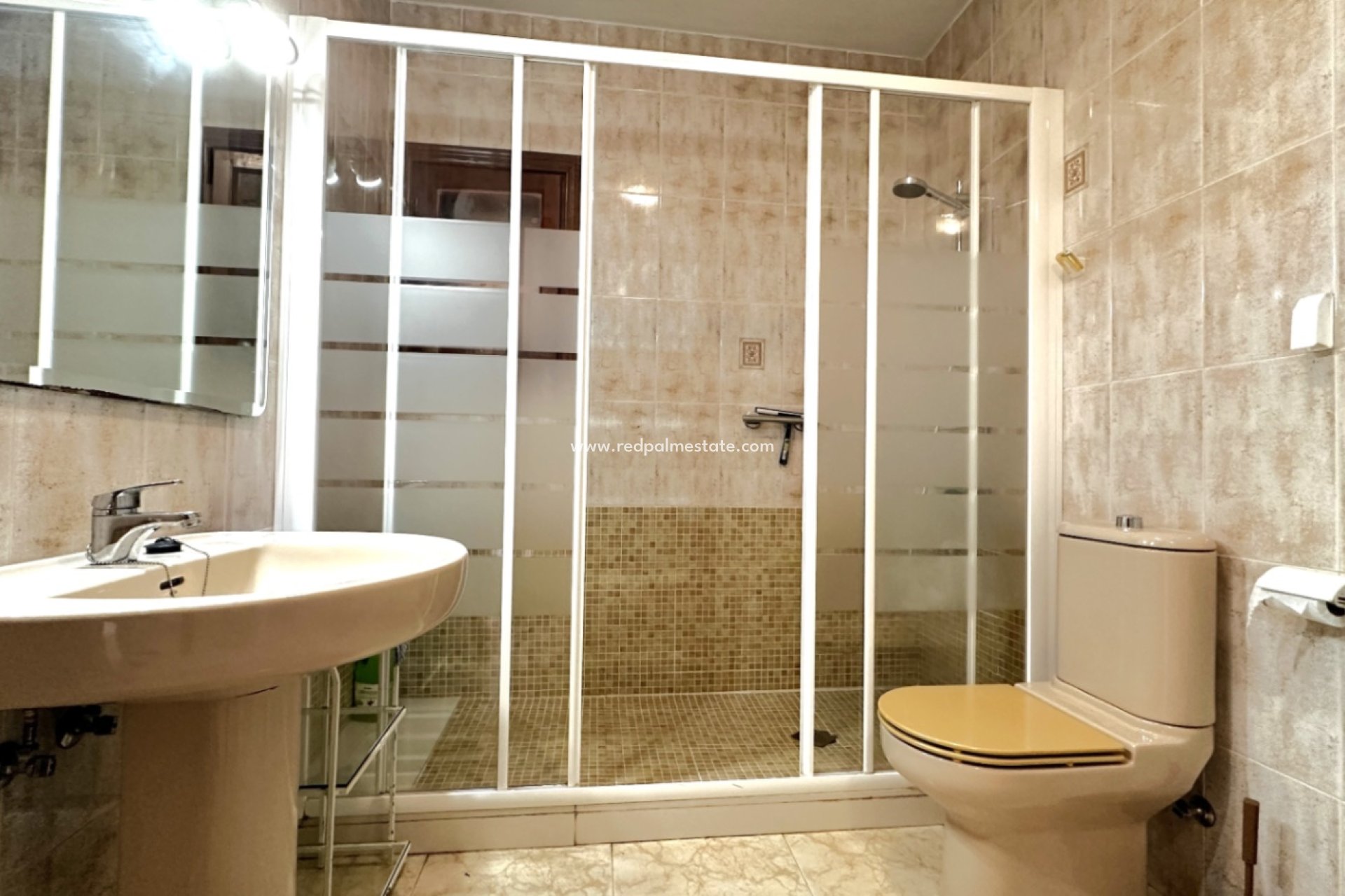 Videresalg - Bungalow -
Orihuela Costa - Inland