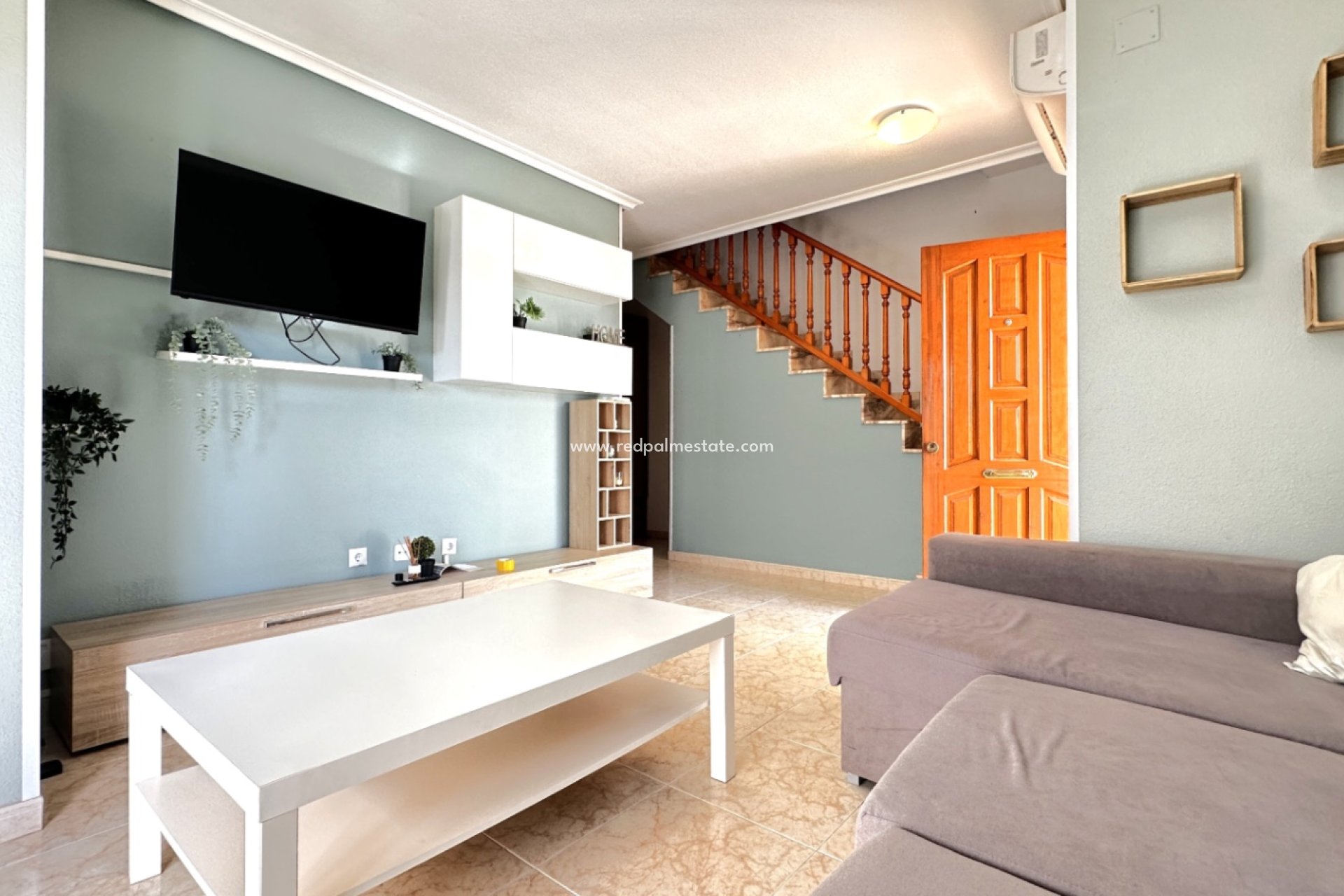 Videresalg - Bungalow -
Orihuela Costa - Inland