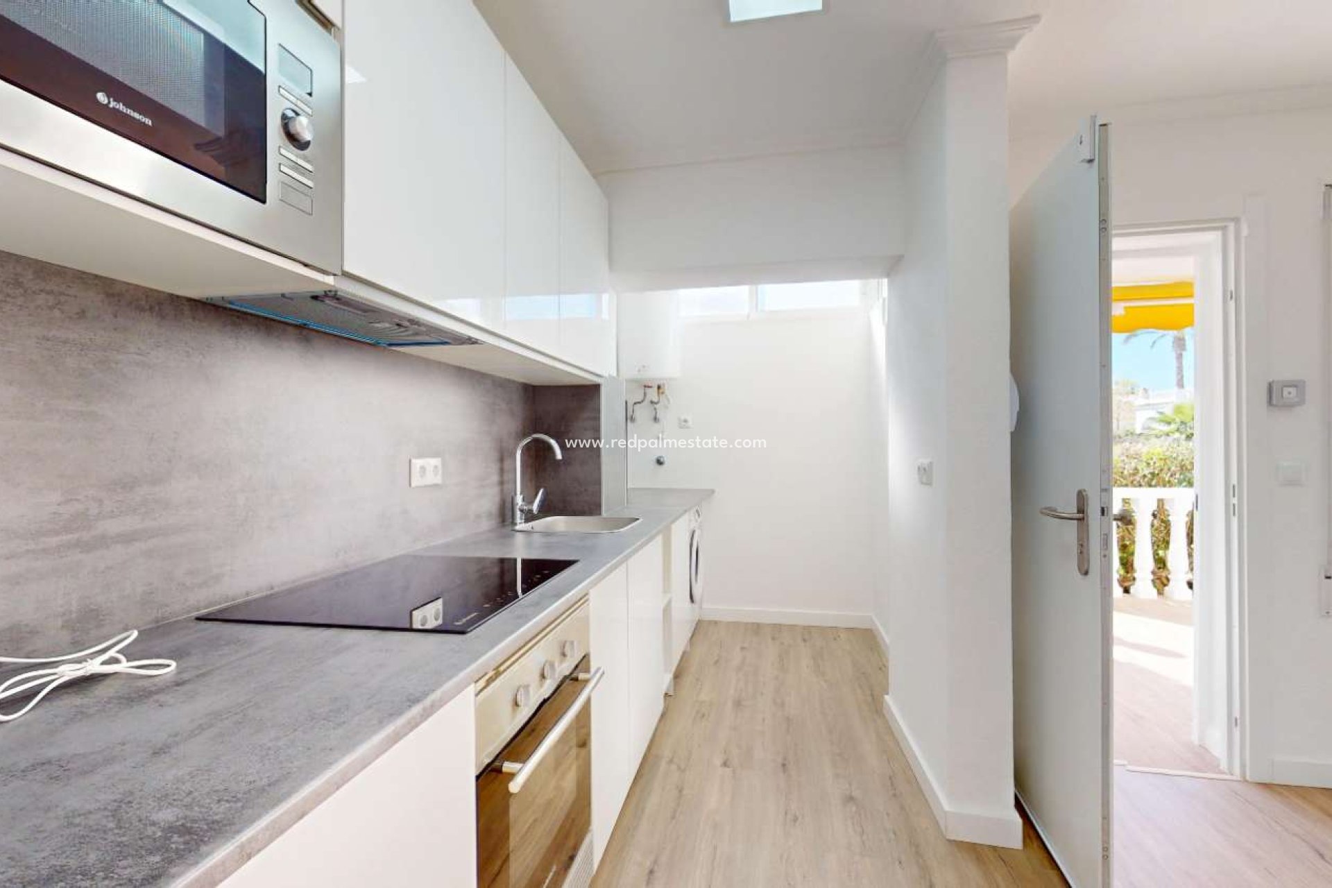 Videresalg - Bungalow -
Orihuela Costa - Inland