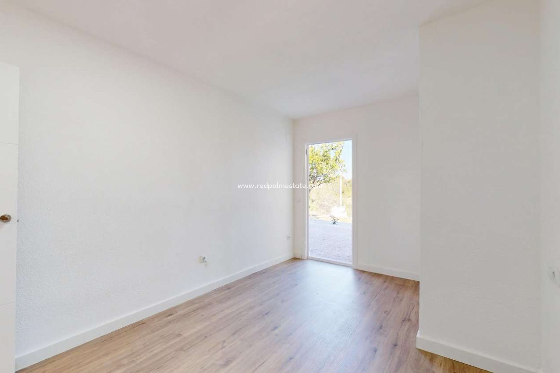 Videresalg - Bungalow -
Orihuela Costa - Inland