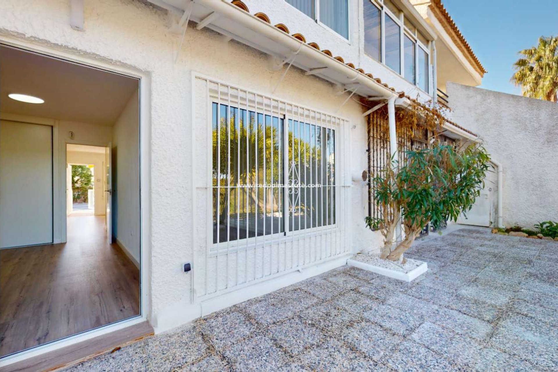 Videresalg - Bungalow -
Orihuela Costa - Inland