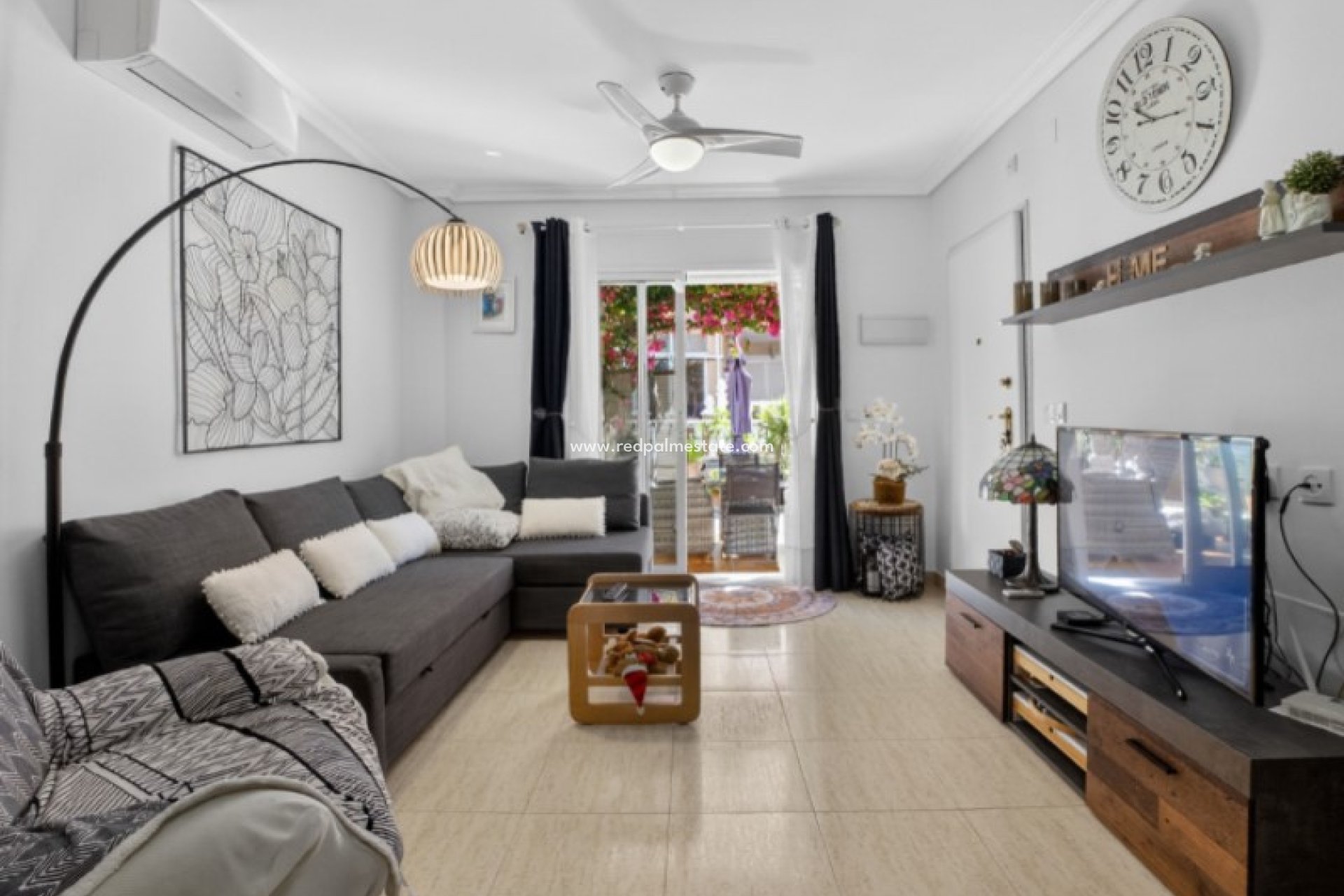Videresalg - Bungalow -
Orihuela Costa - Inland