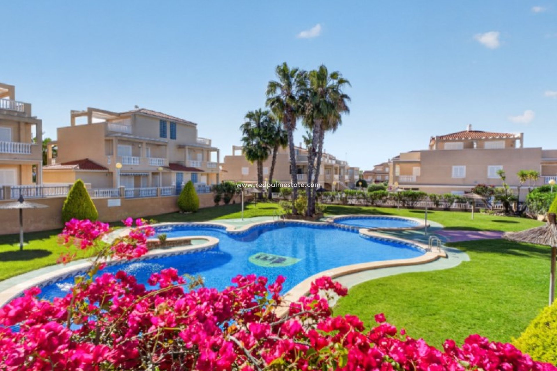 Videresalg - Bungalow -
Orihuela Costa - Inland