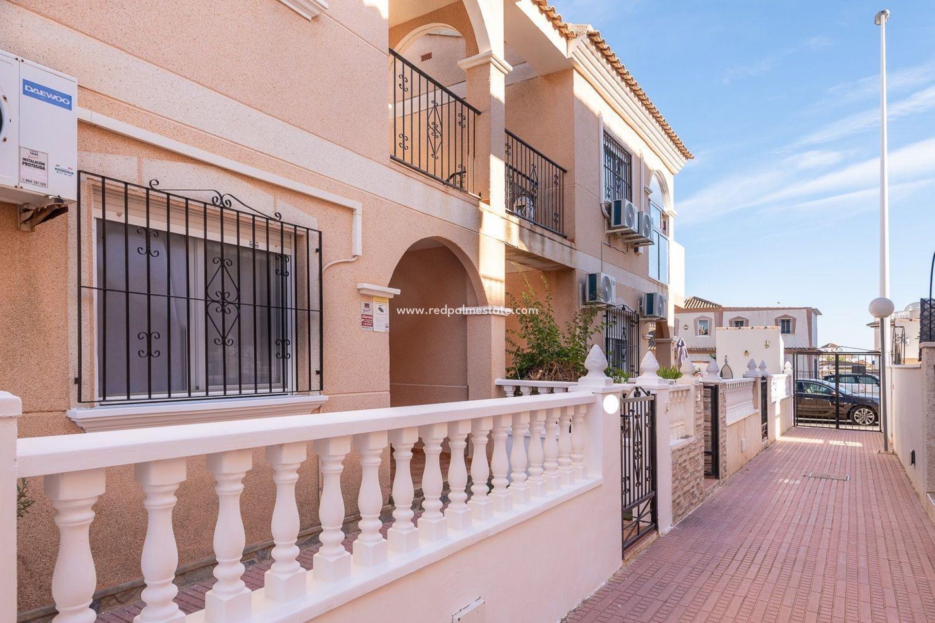 Videresalg - Bungalow -
Orihuela Costa - La Regia