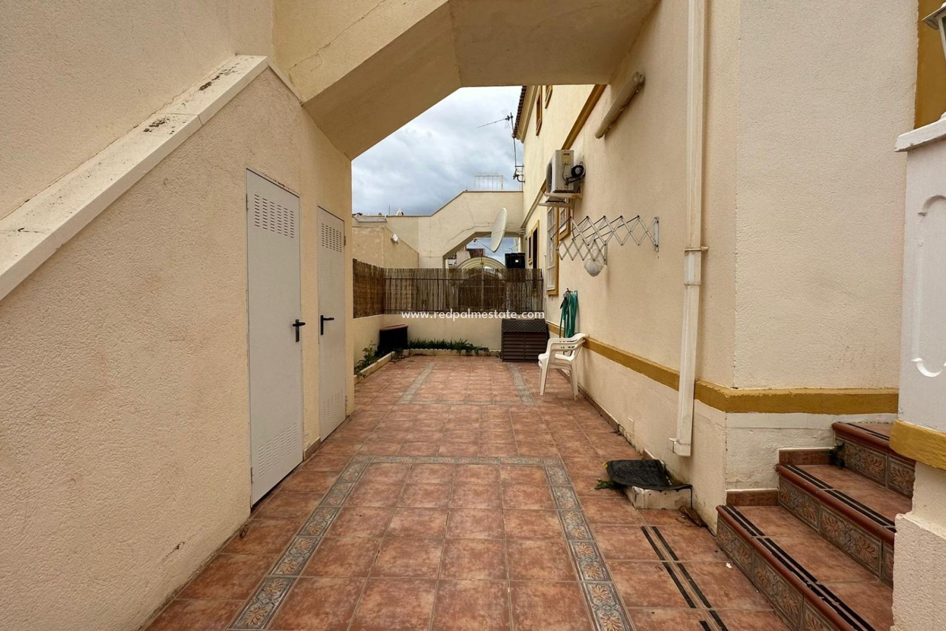 Videresalg - Bungalow -
Orihuela Costa - Los Almendros-la Florida