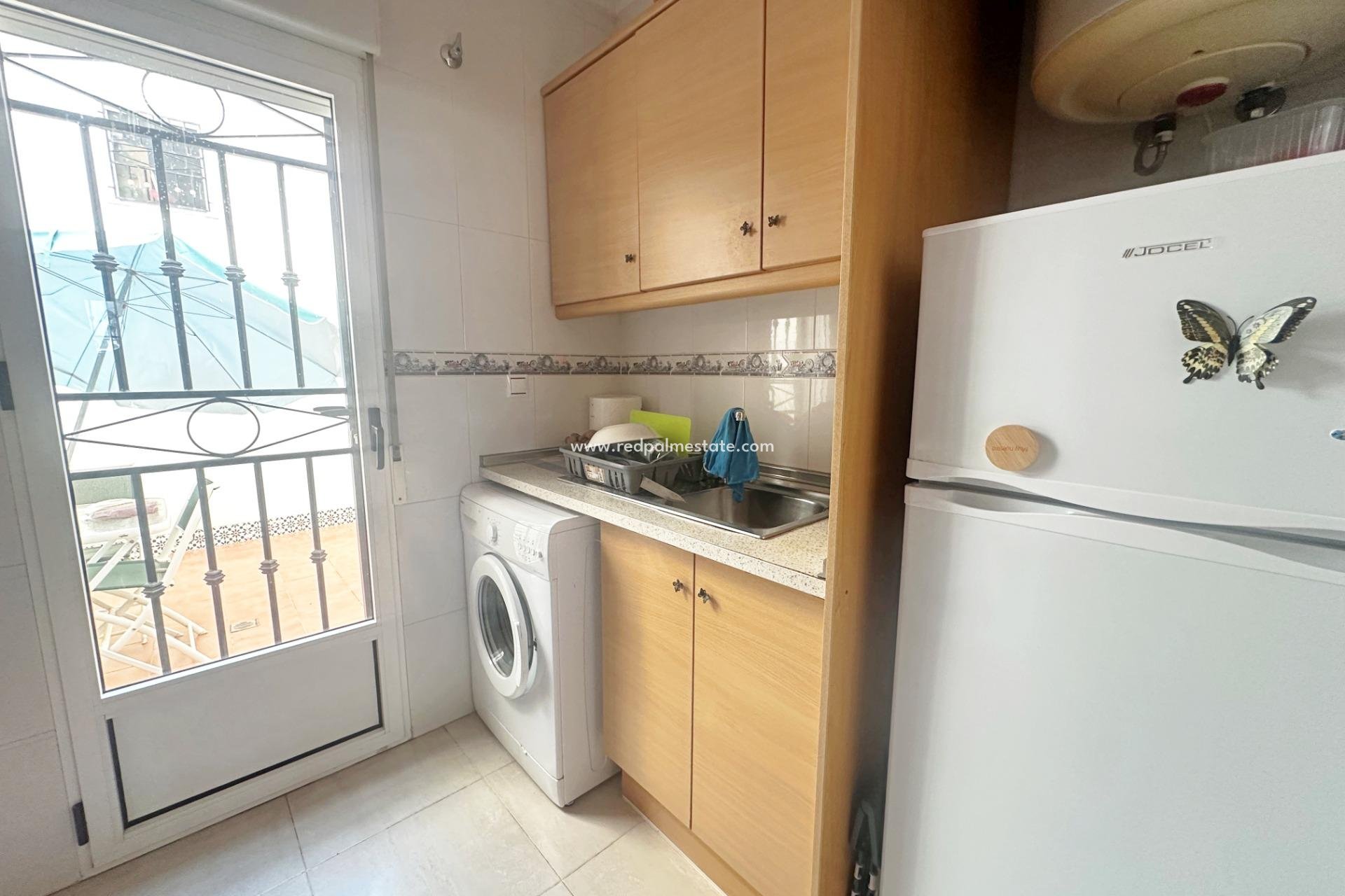 Videresalg - Bungalow -
Orihuela Costa - Los altos