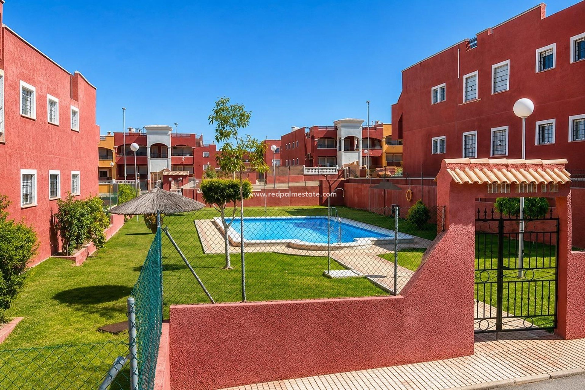 Videresalg - Bungalow -
Orihuela Costa - Los altos