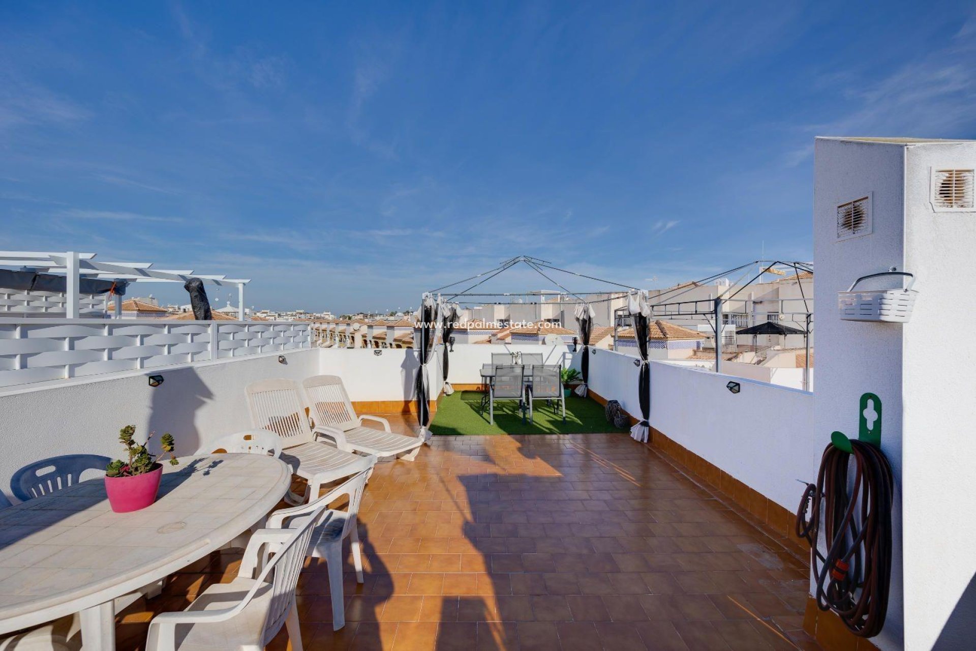 Videresalg - Bungalow -
Orihuela Costa - Los balcones