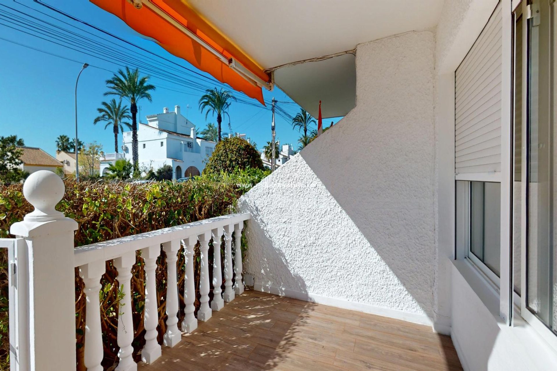 Videresalg - Bungalow -
Orihuela Costa - Villamartín