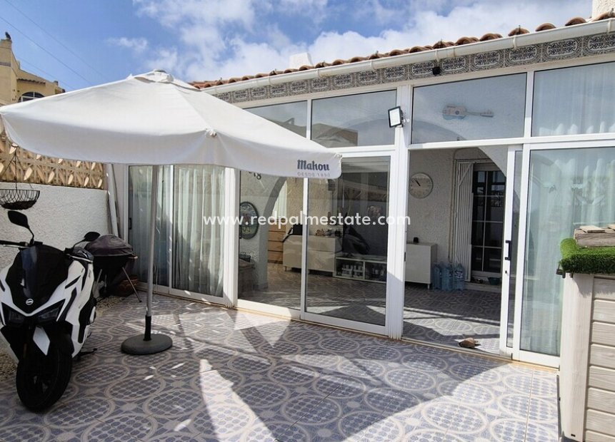Videresalg - Bungalow -
Orihuela Costa - Villamartín