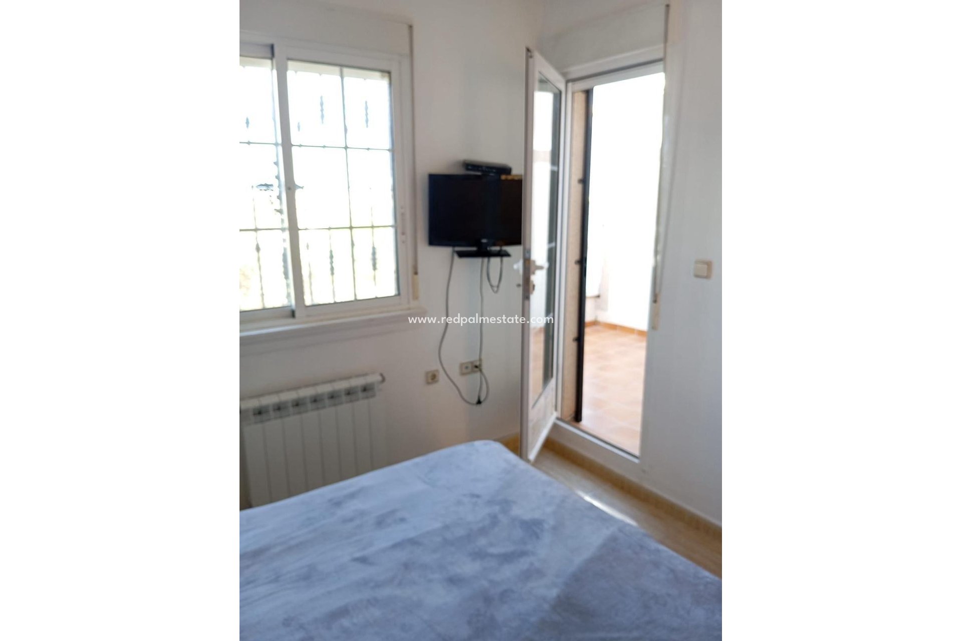 Videresalg - Bungalow -
Orihuela Costa - Villamartín