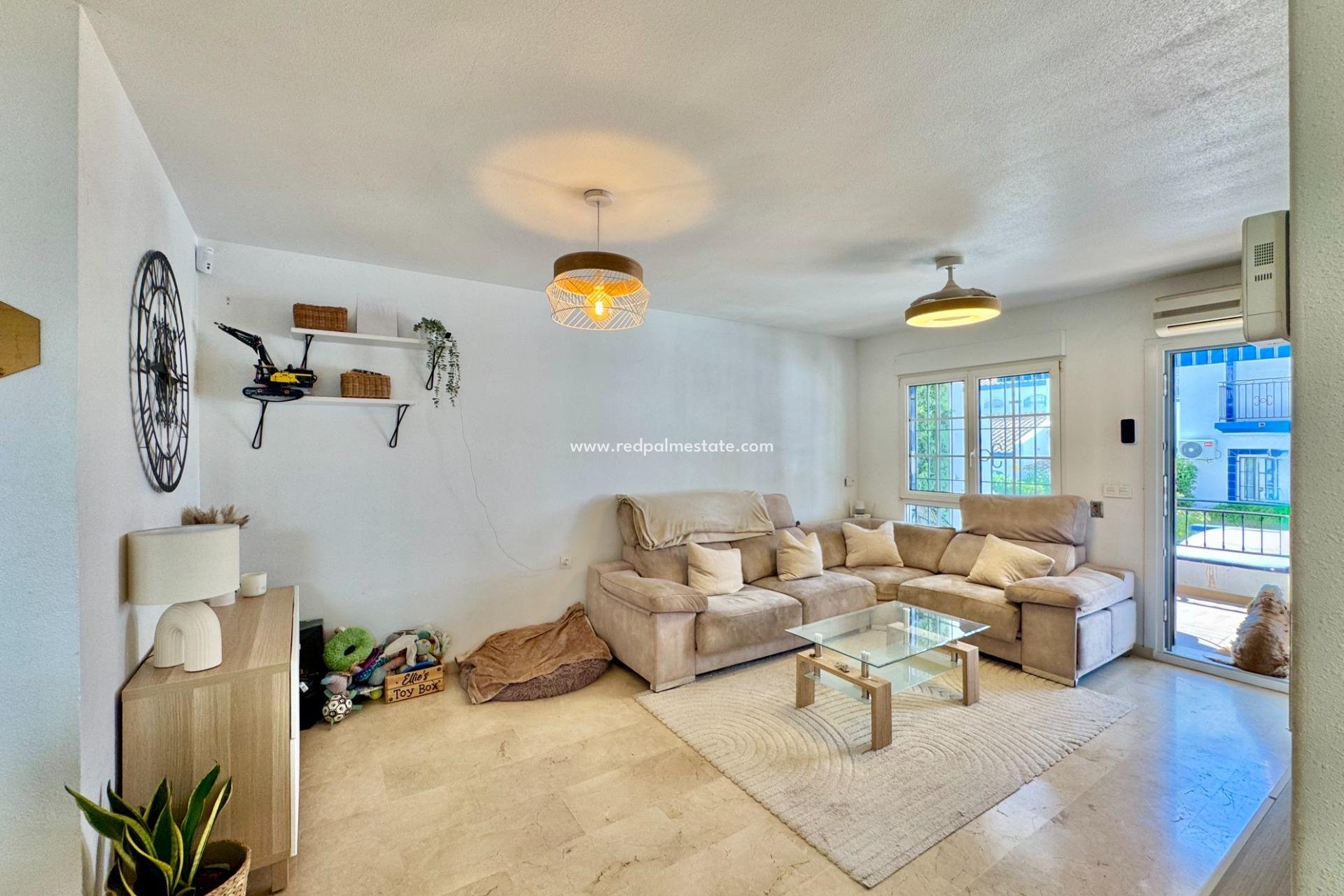 Videresalg - Bungalow -
Orihuela Costa - Villamartín