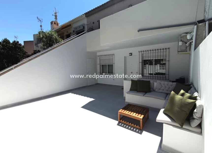 Videresalg - Bungalow -
Orihuela Costa