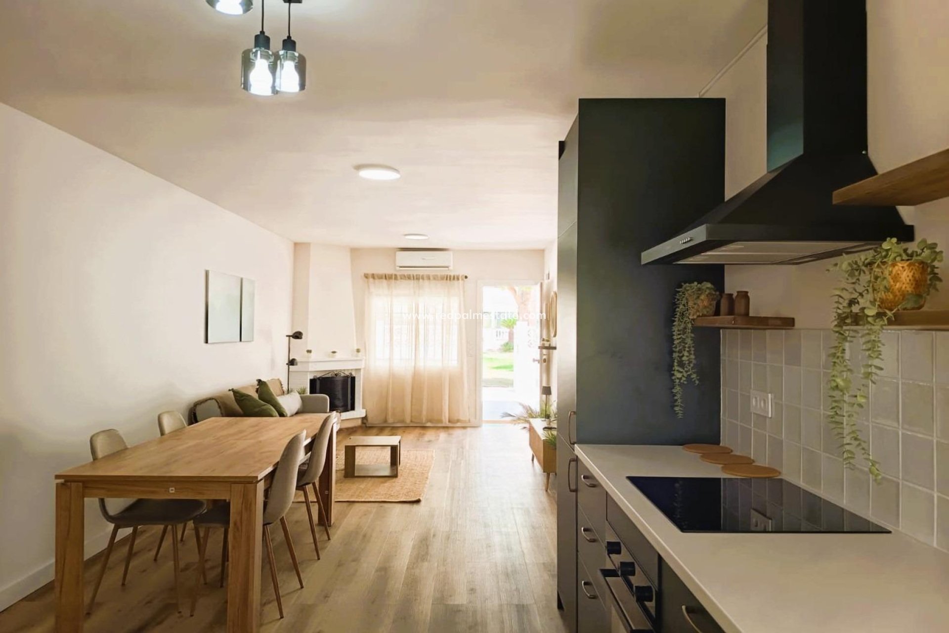 Videresalg - Bungalow -
Orihuela Costa