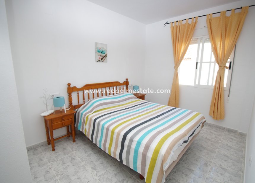 Videresalg - Bungalow -
Orihuela Costa
