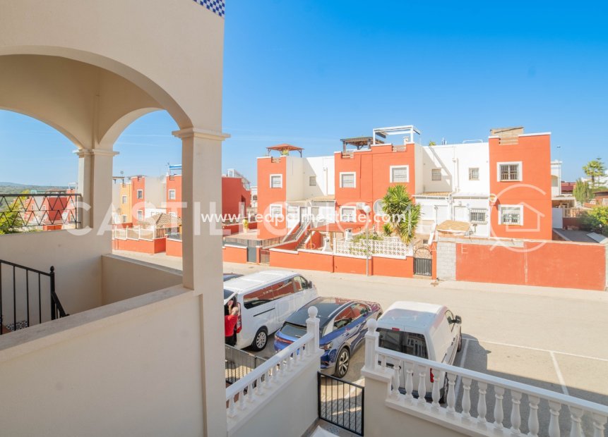 Videresalg - Bungalow -
Orihuela Costa