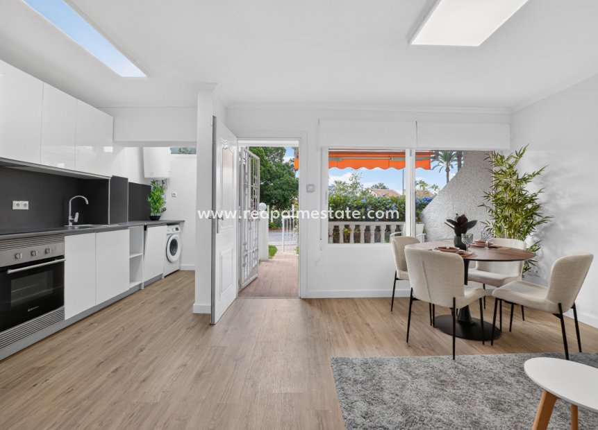 Videresalg - Bungalow -
Orihuela - Inland