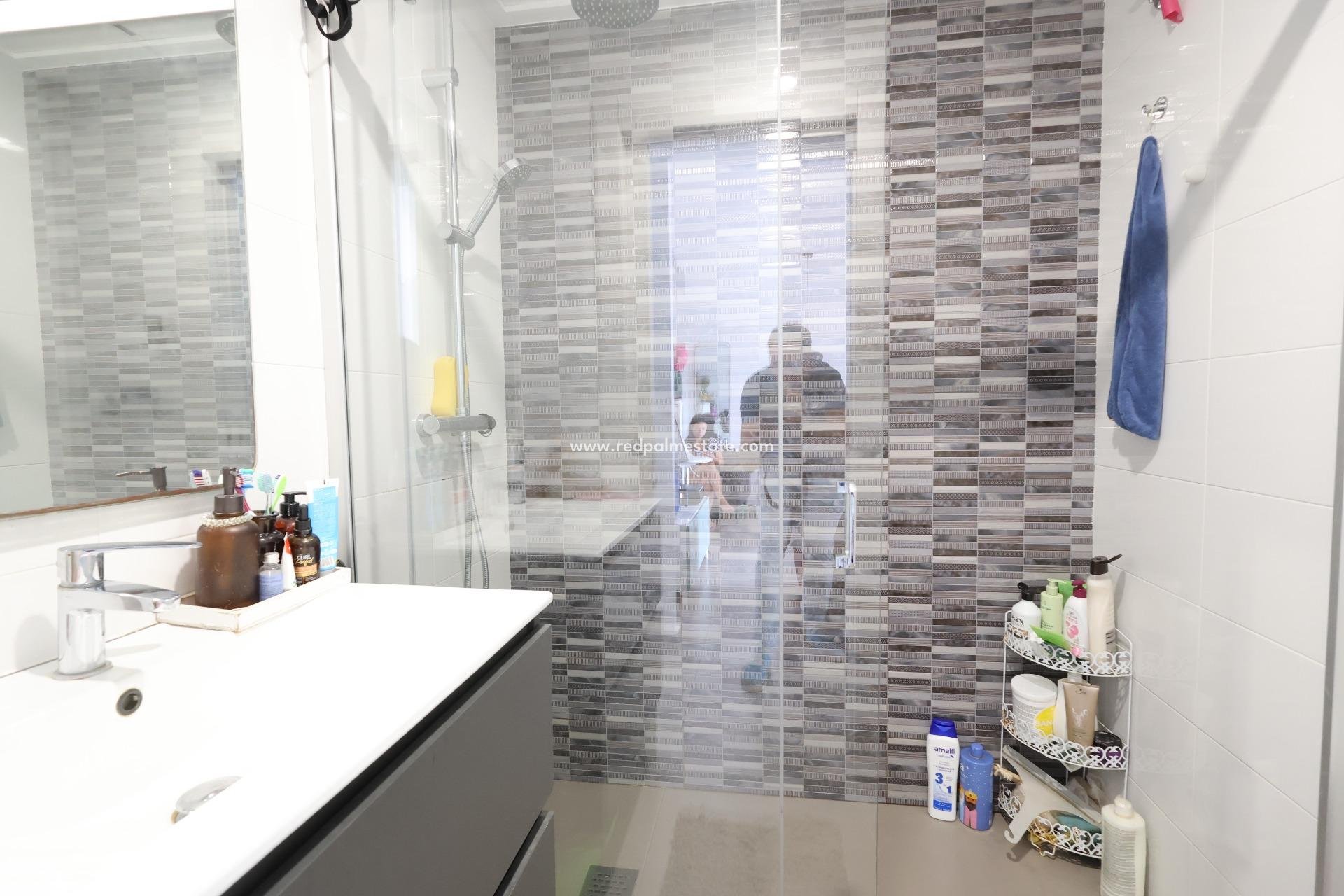 Videresalg - Bungalow -
Pilar de la Horadada - Costa Blanca