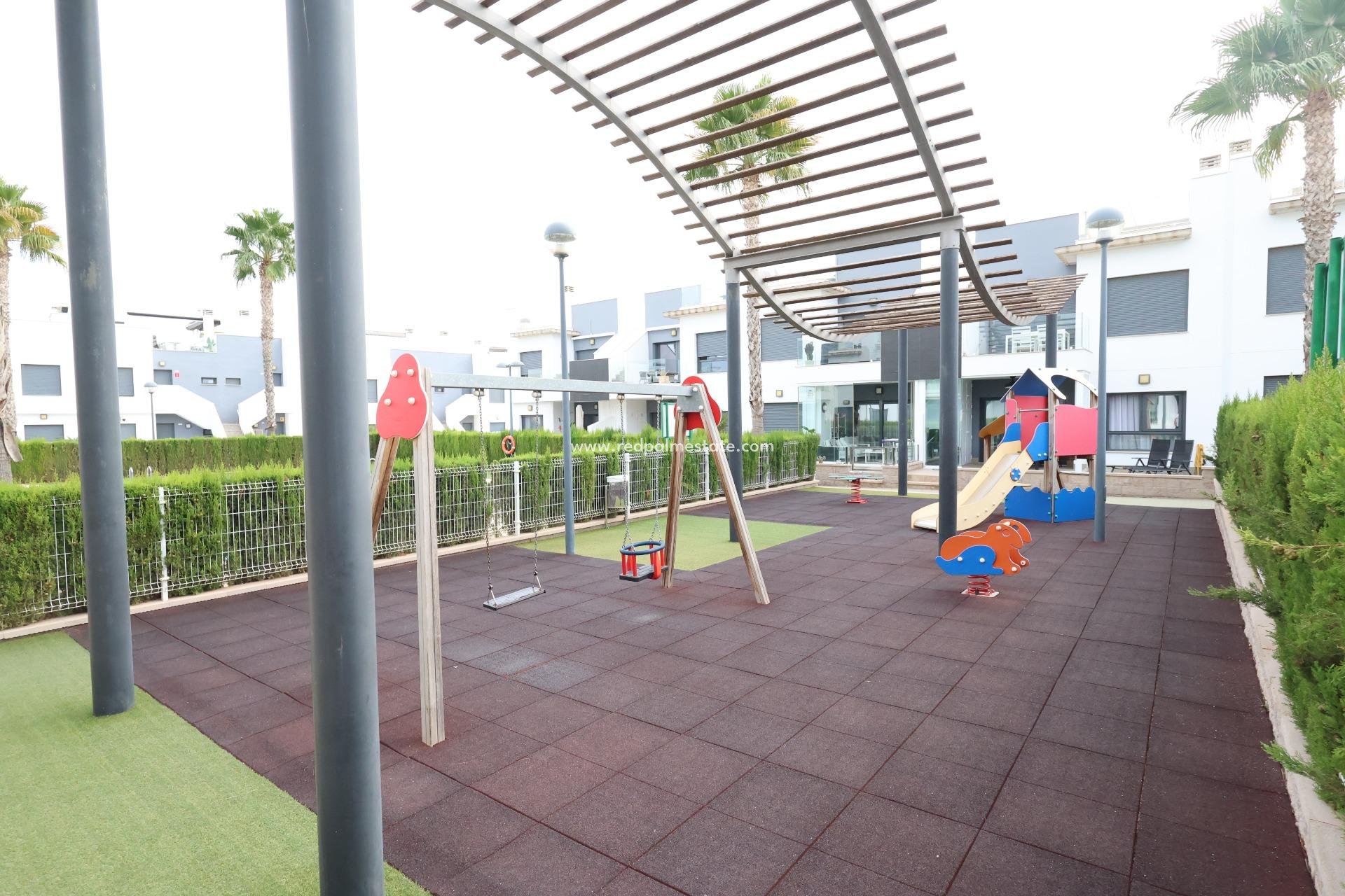 Videresalg - Bungalow -
Pilar de la Horadada - Costa Blanca