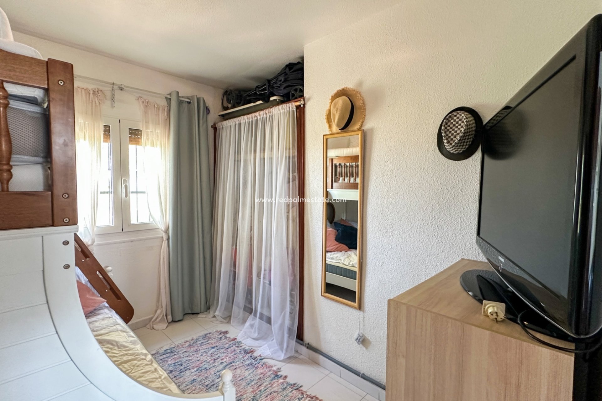 Videresalg - Bungalow -
San Miguel de Salinas - Inland
