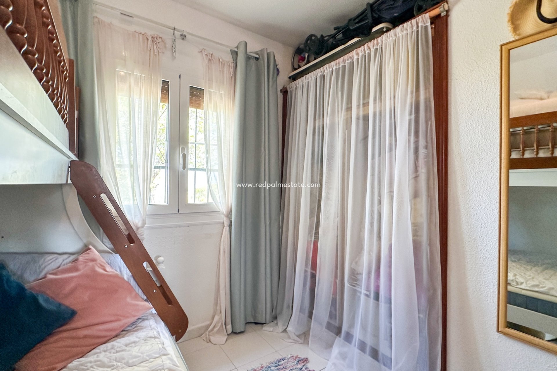 Videresalg - Bungalow -
San Miguel de Salinas - Inland