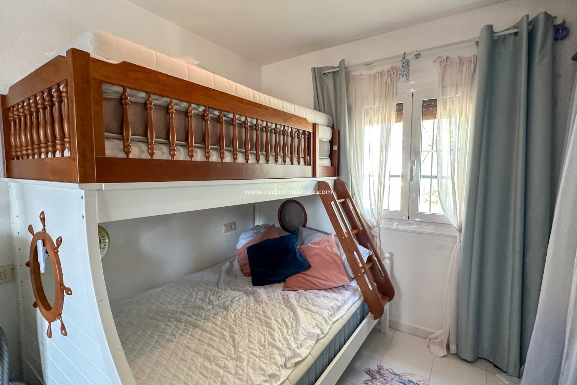 Videresalg - Bungalow -
San Miguel de Salinas - Inland