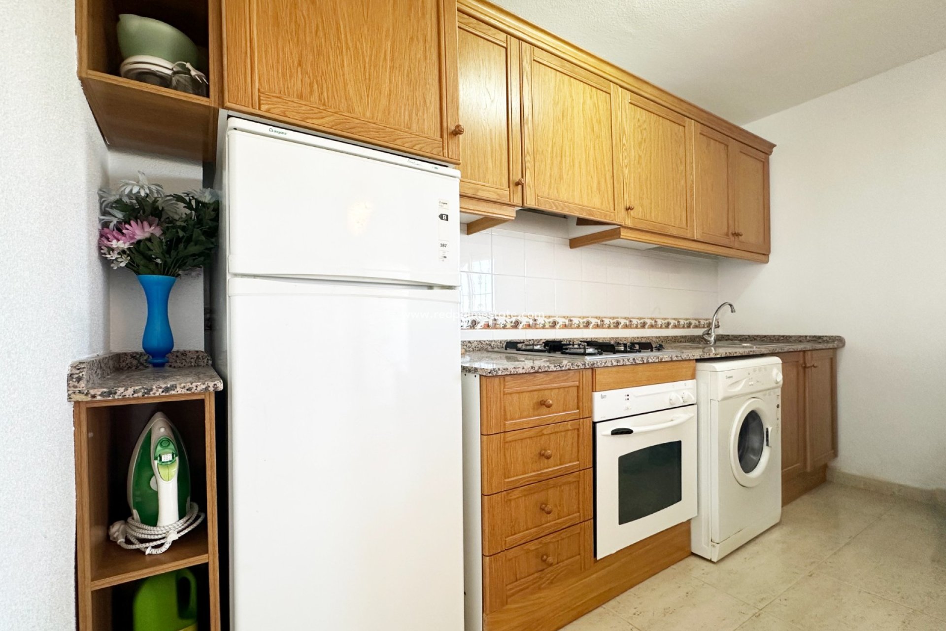 Videresalg - Bungalow -
San Miguel de Salinas - Inland