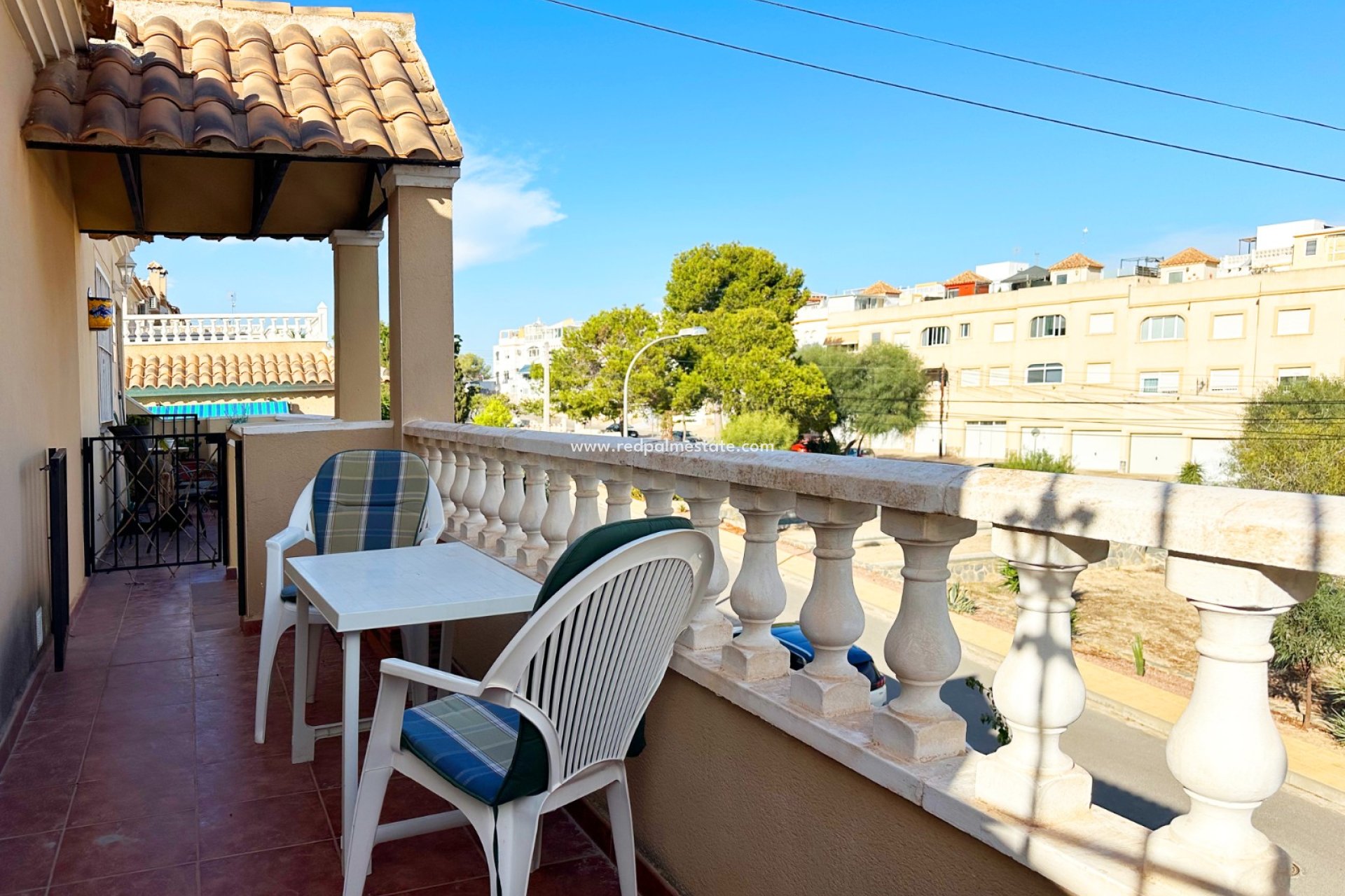 Videresalg - Bungalow -
San Miguel de Salinas - Inland