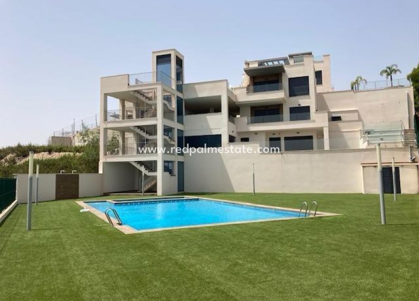 Videresalg - Bungalow -
San Miguel de Salinas - Las Colinas Golf