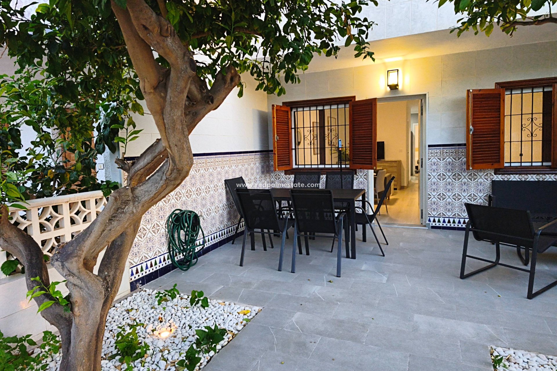 Videresalg - Bungalow -
San Pedro del Pinatar - Lo pagan
