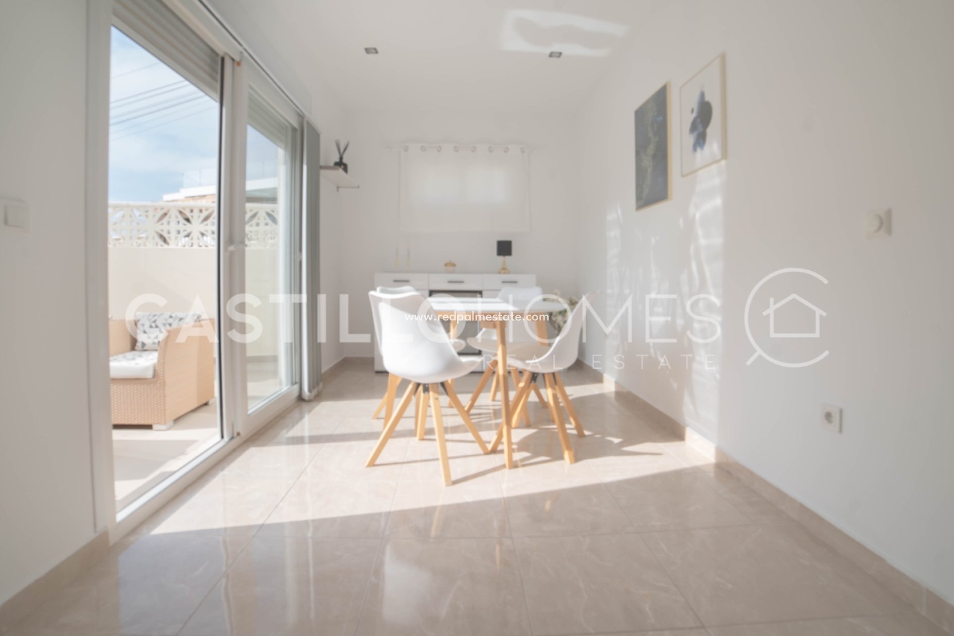 Videresalg - Bungalow -
Torrevieja - Aguas Nueva