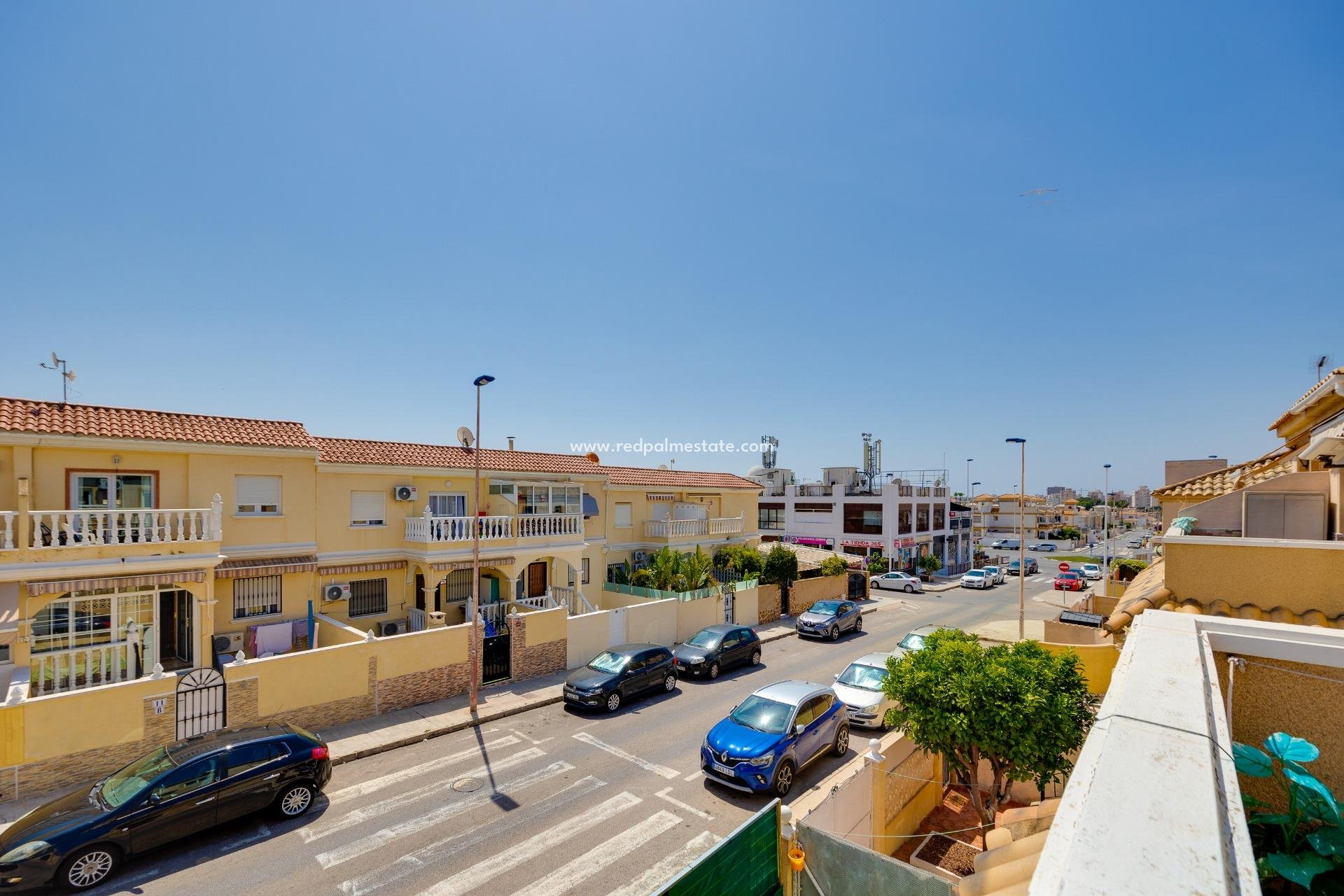 Videresalg - Bungalow -
Torrevieja - Aguas Nueva
