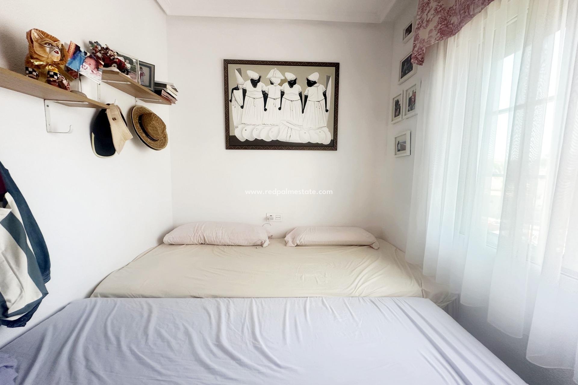 Videresalg - Bungalow -
Torrevieja - Aguas Nuevas