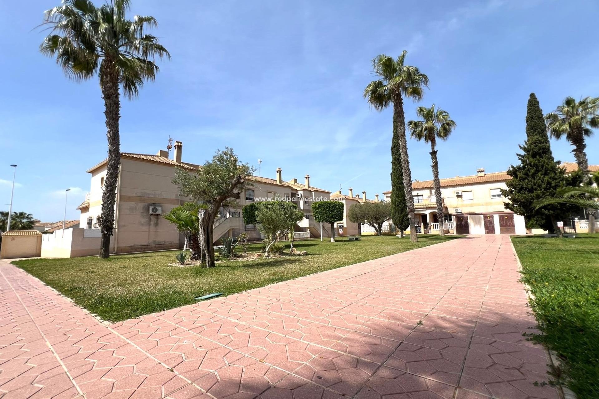 Videresalg - Bungalow -
Torrevieja - Aguas Nuevas