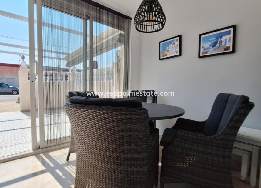 Videresalg - Bungalow -
Torrevieja - Costa Blanca