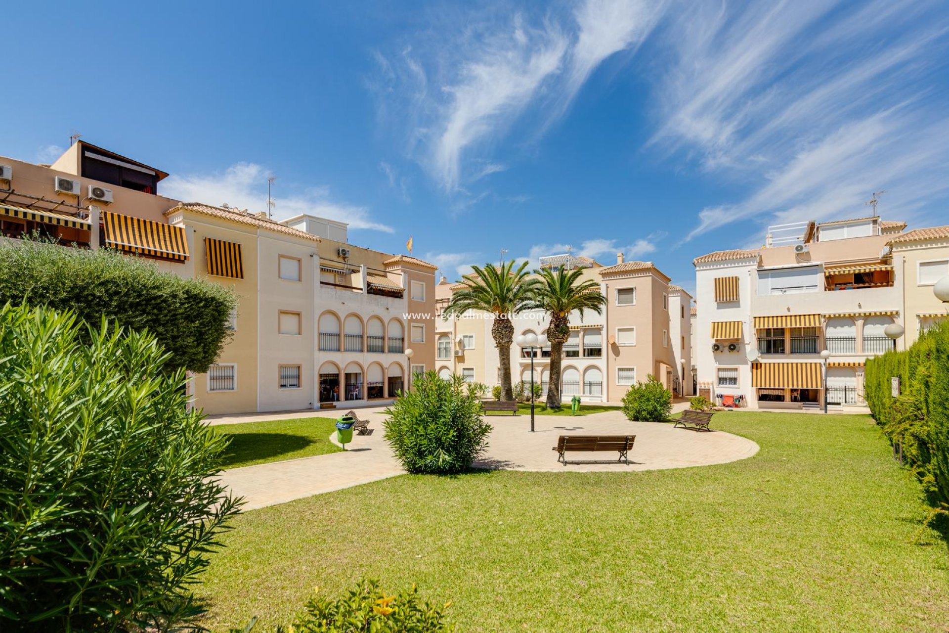 Videresalg - Bungalow -
Torrevieja - El Acequión - Los Náufragos