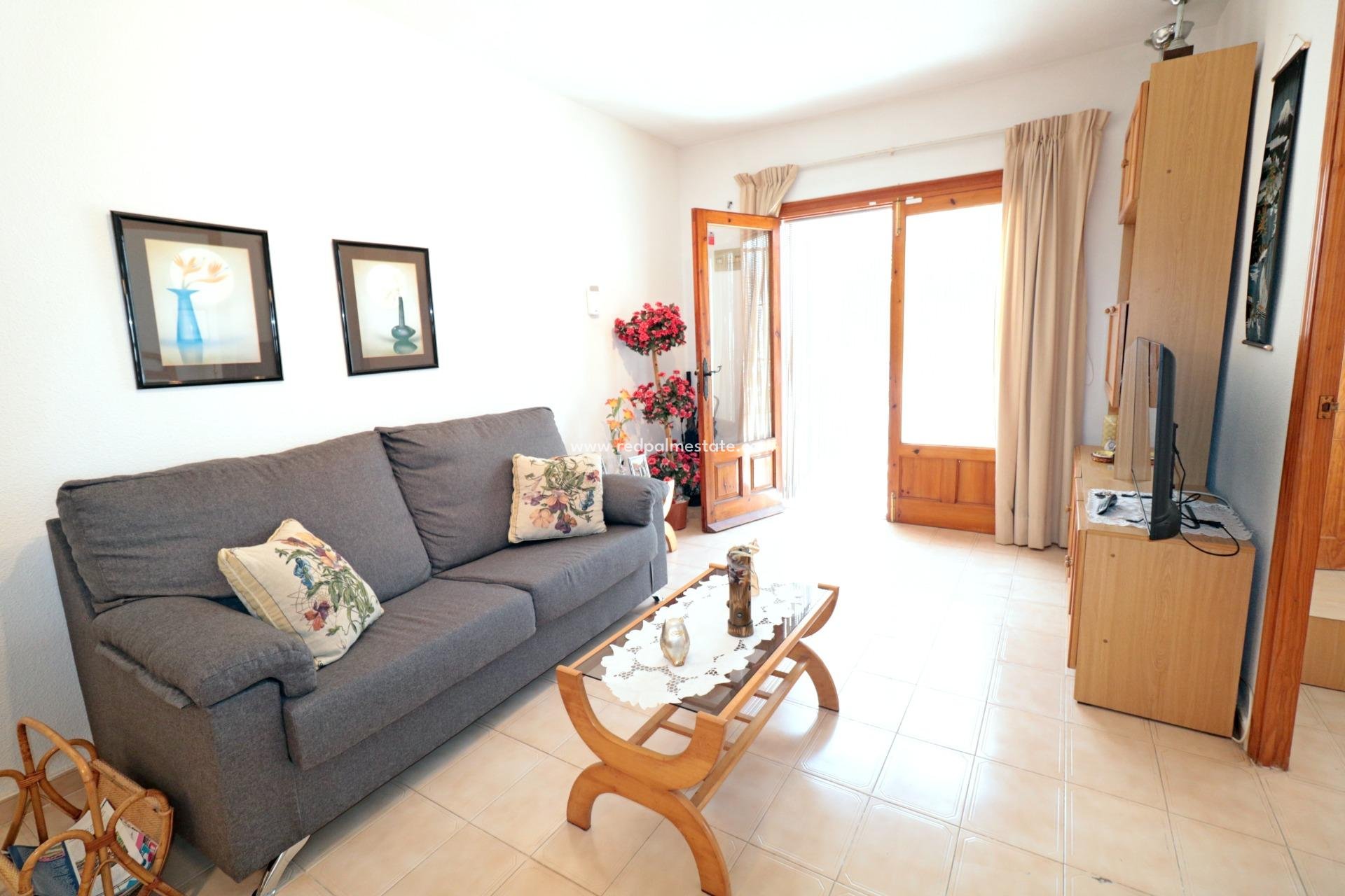 Videresalg - Bungalow -
Torrevieja - El Acequión - Los Náufragos