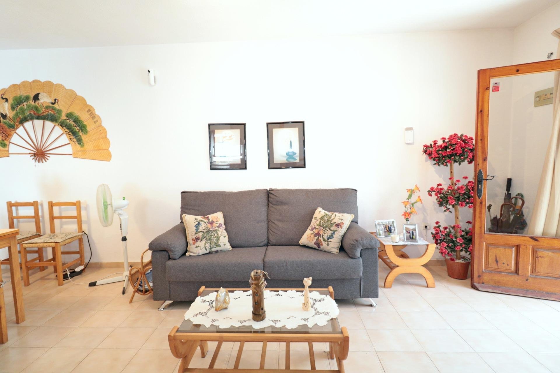 Videresalg - Bungalow -
Torrevieja - El Acequión - Los Náufragos