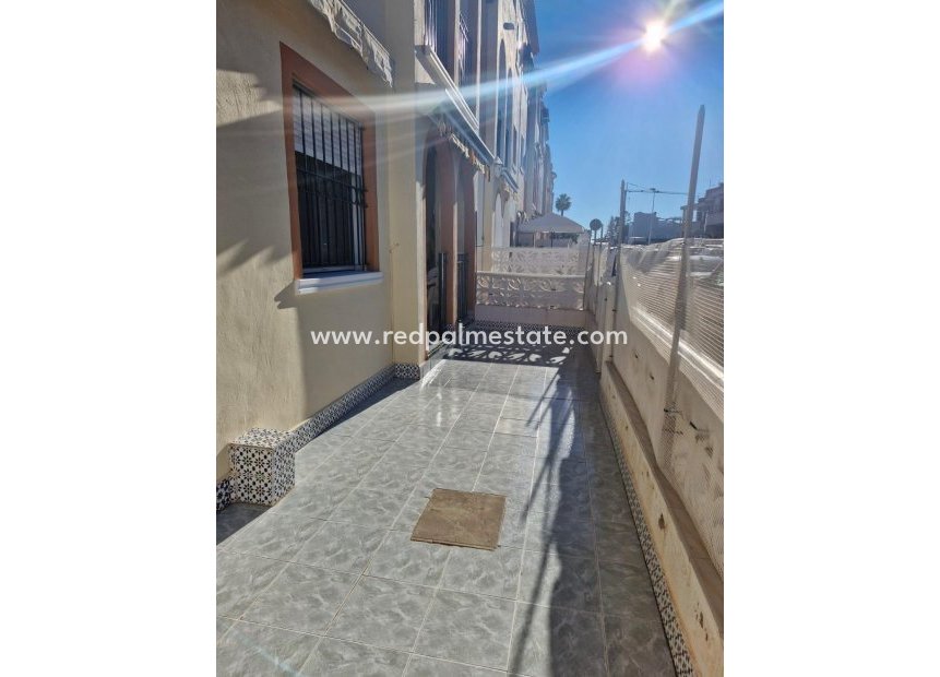 Videresalg - Bungalow -
Torrevieja - El Acequión - Los Náufragos