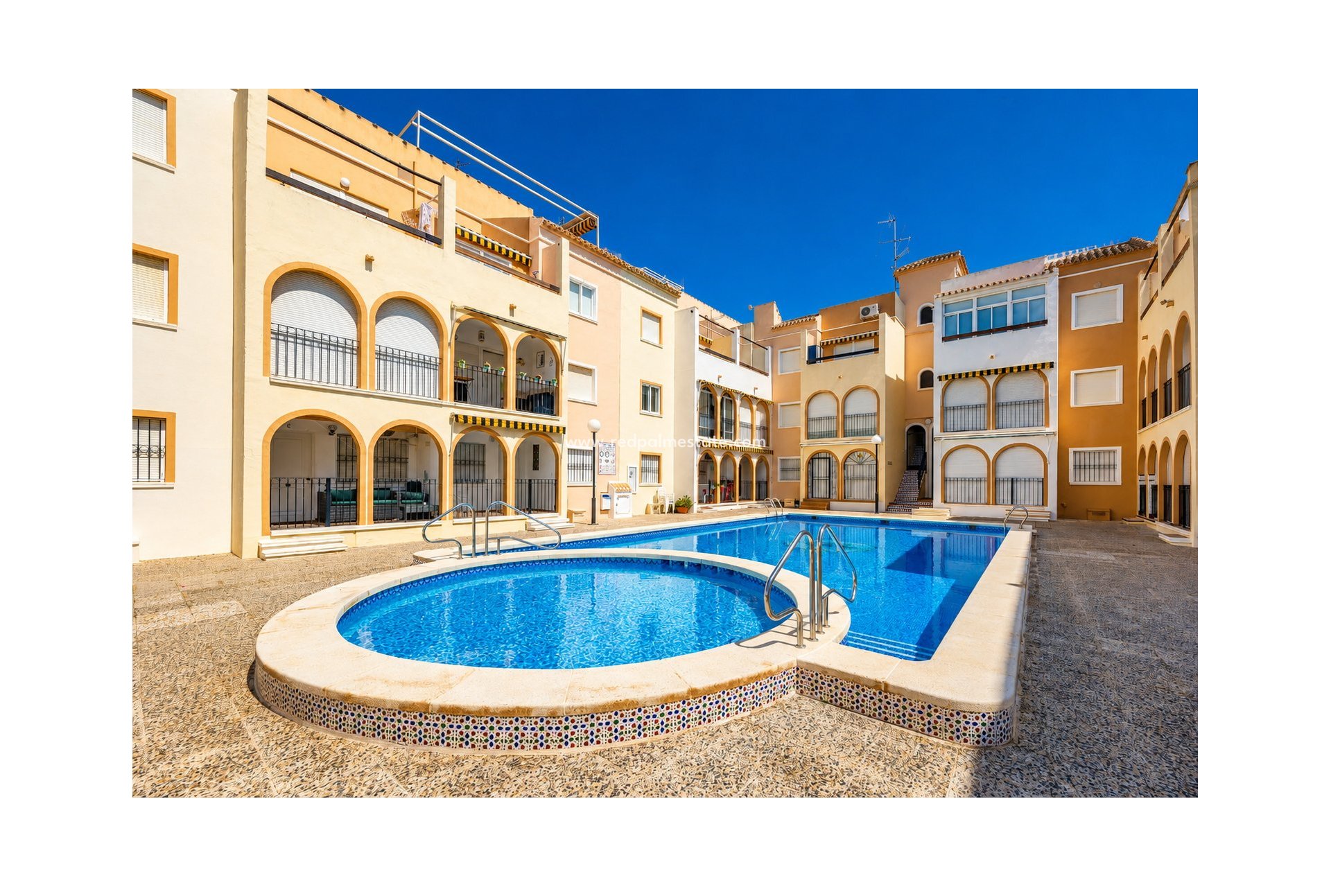 Videresalg - Bungalow -
Torrevieja - El Acequión - Los Náufragos