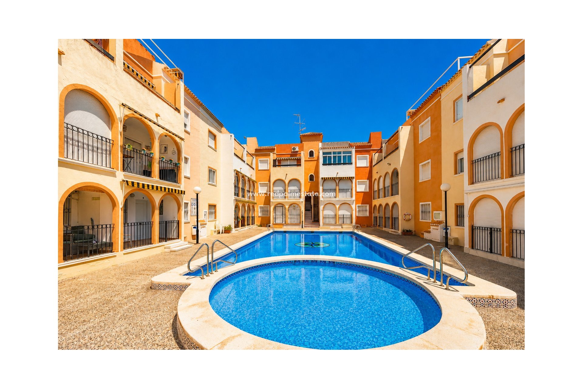 Videresalg - Bungalow -
Torrevieja - El Acequión - Los Náufragos