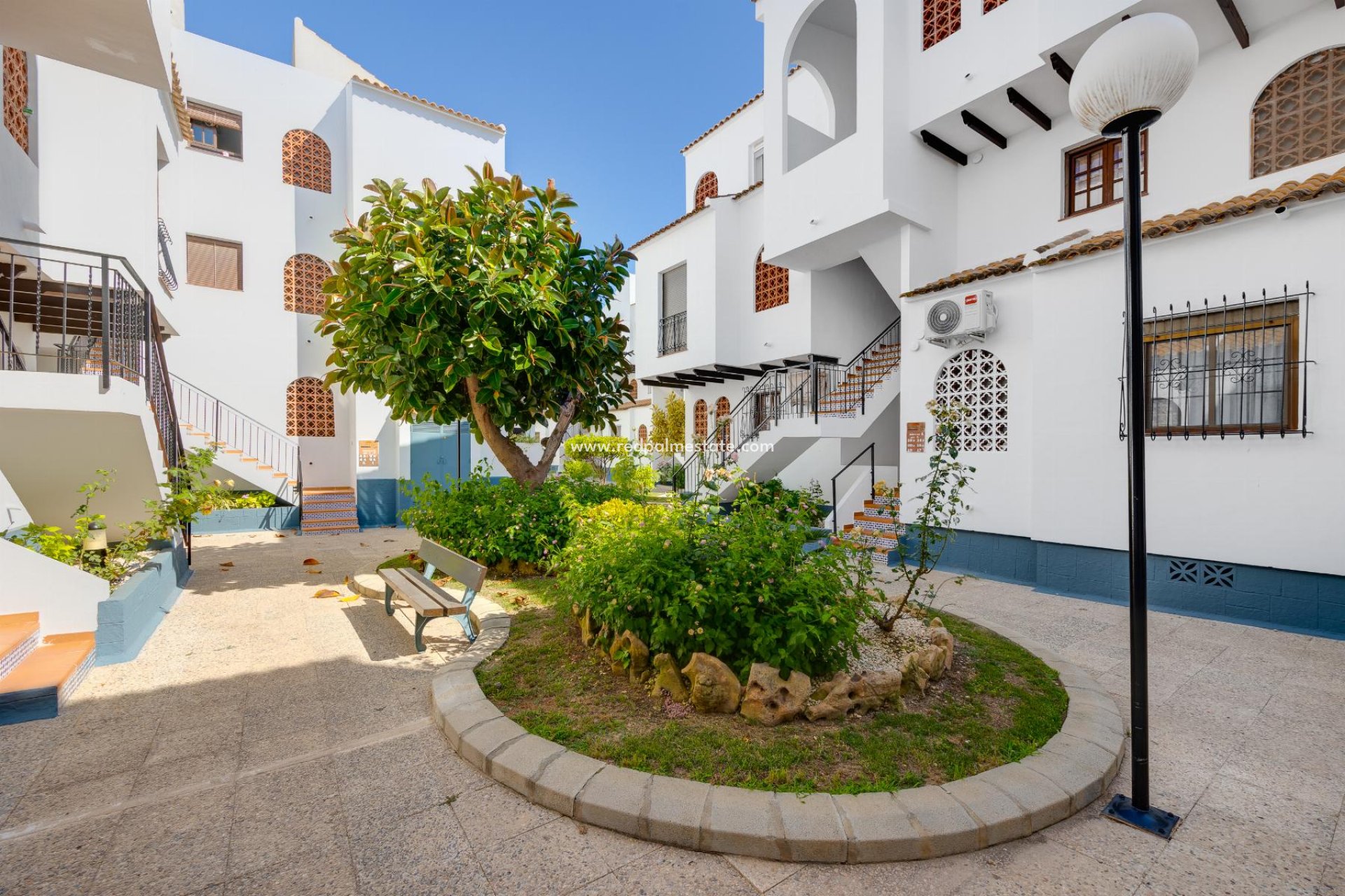 Videresalg - Bungalow -
Torrevieja - El Acequión - Los Náufragos