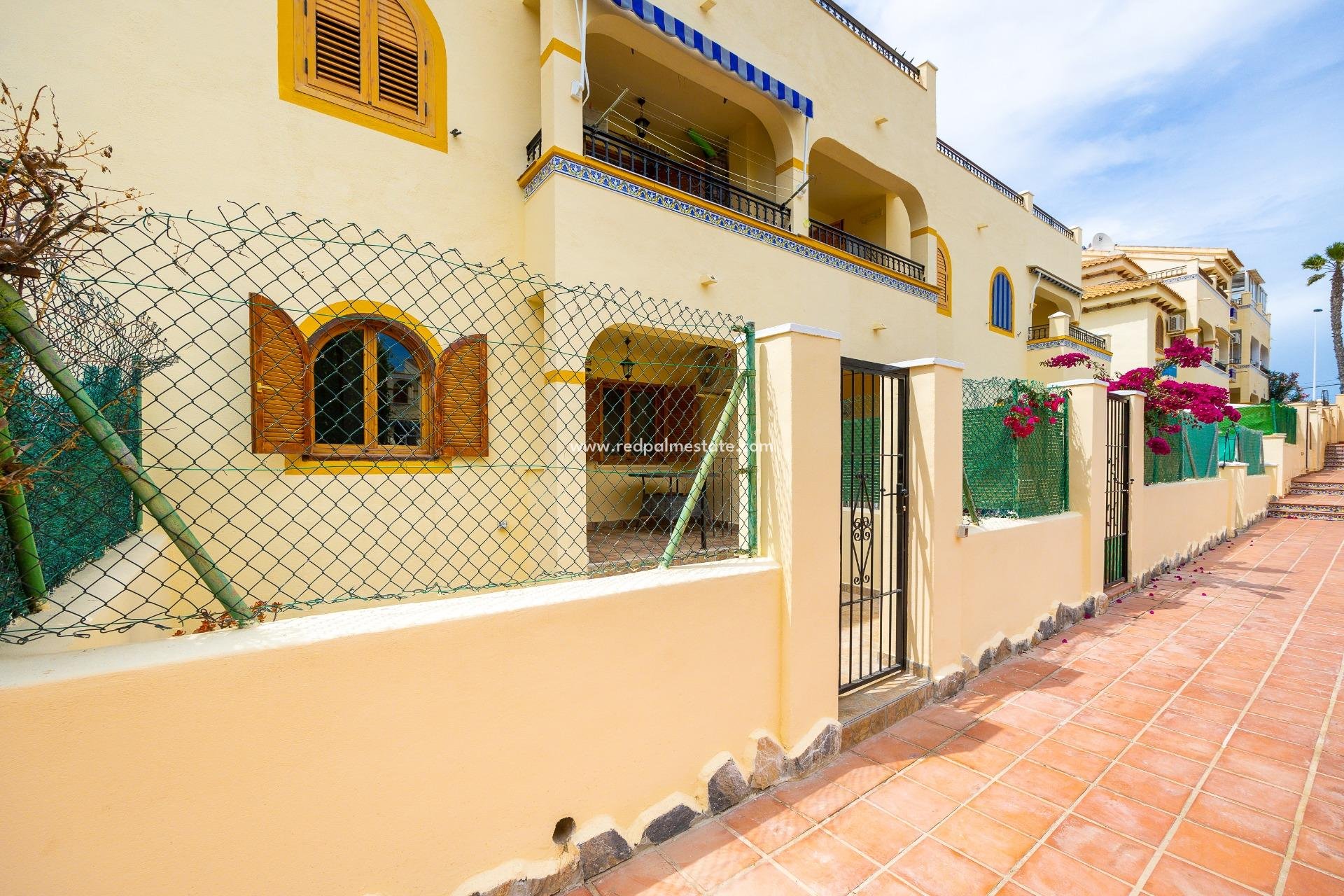 Videresalg - Bungalow -
Torrevieja - La Mata