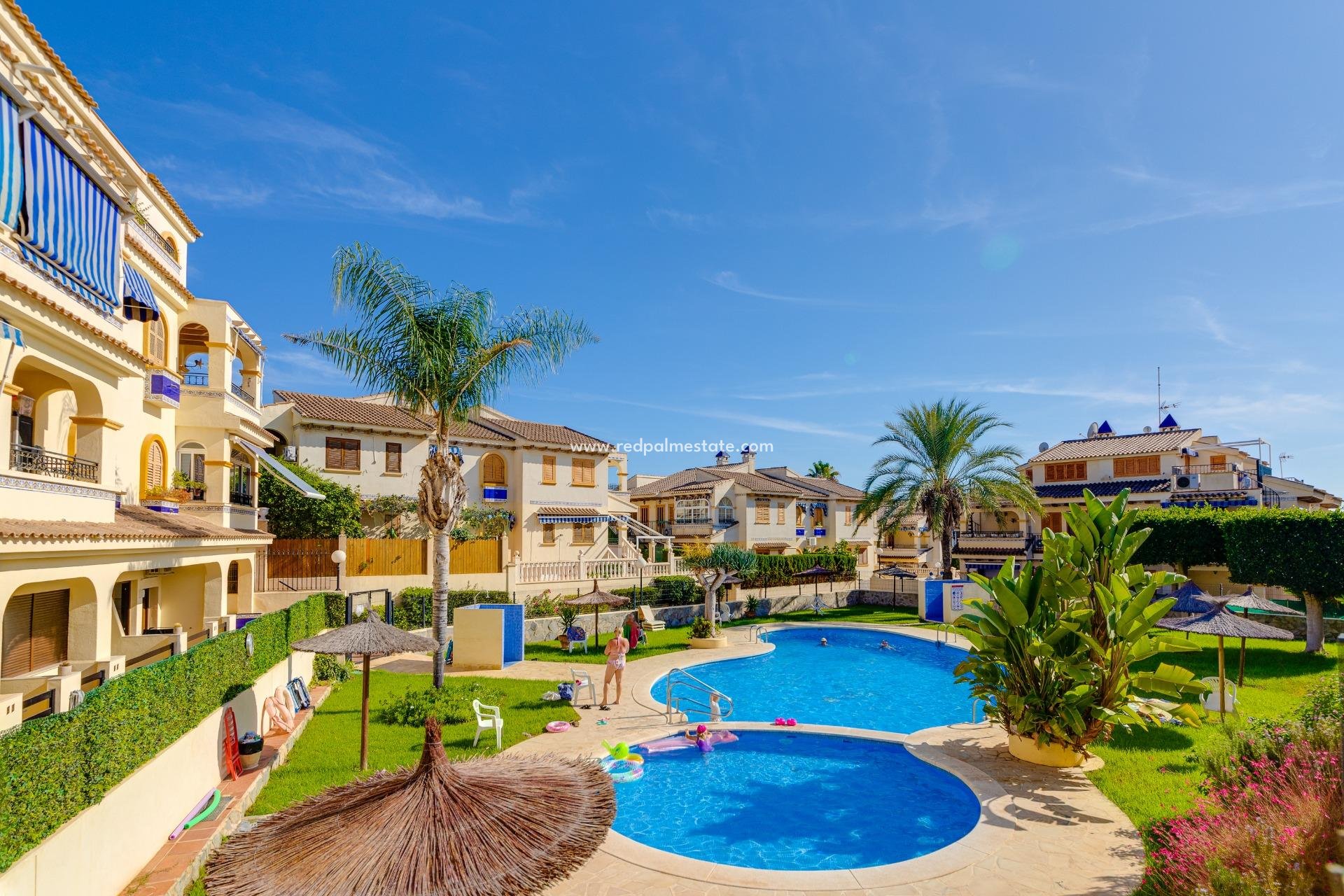 Videresalg - Bungalow -
Torrevieja - La Mata