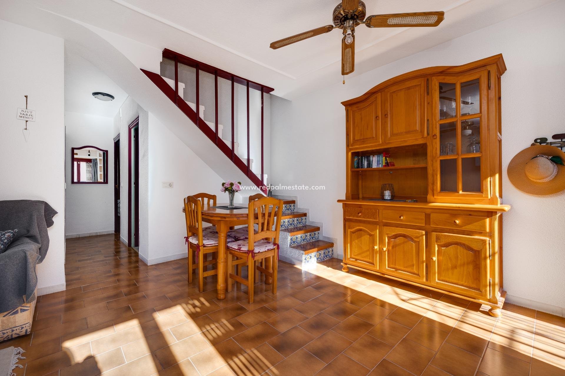 Videresalg - Bungalow -
Torrevieja - La Mata