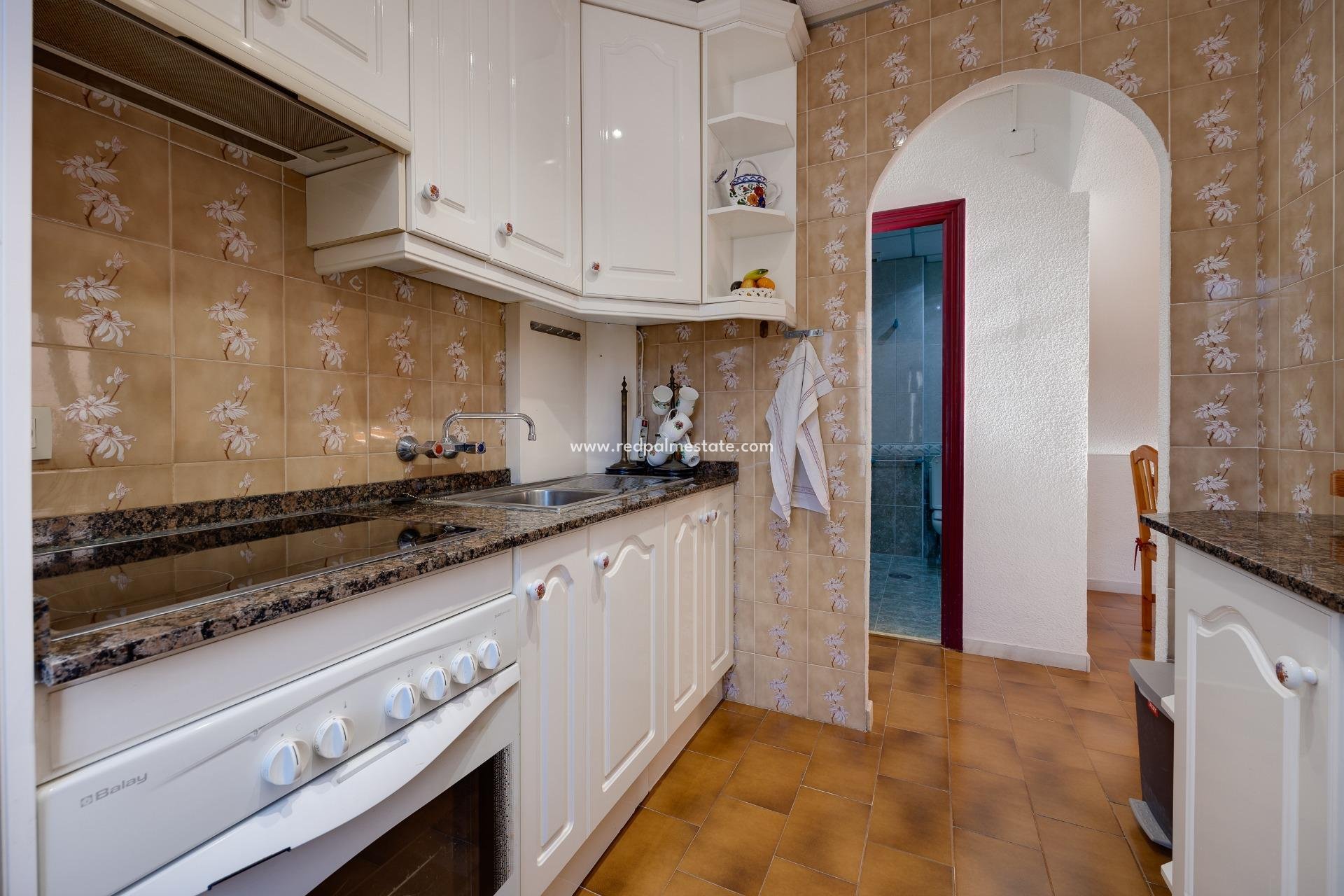 Videresalg - Bungalow -
Torrevieja - La Mata