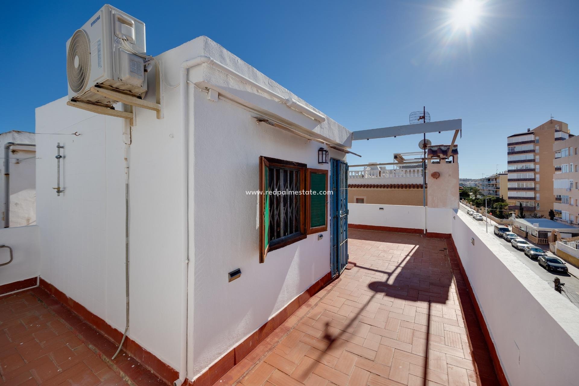 Videresalg - Bungalow -
Torrevieja - La Mata