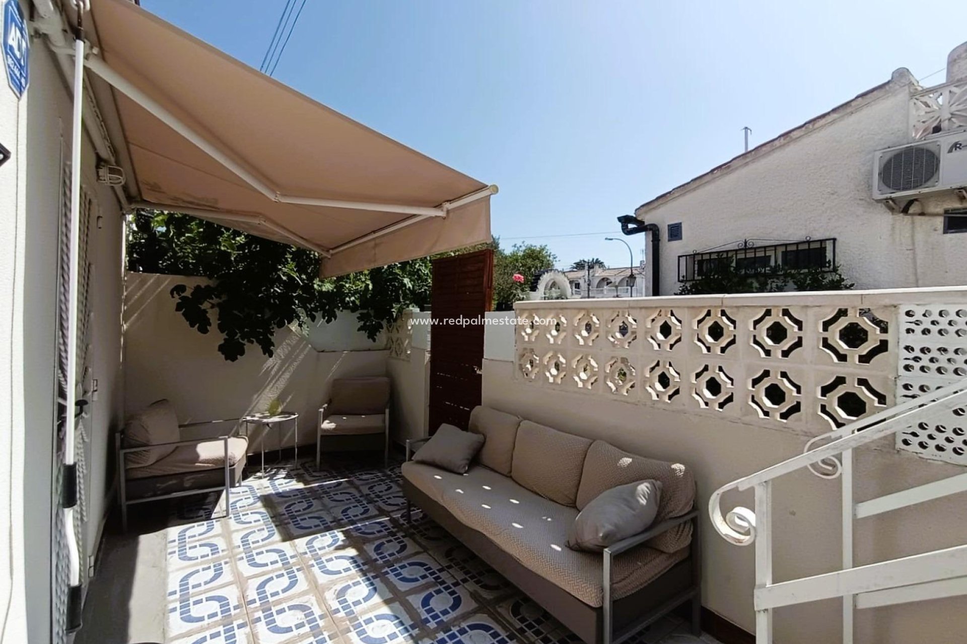 Videresalg - Bungalow -
Torrevieja - La Siesta - El Salado - Torreta